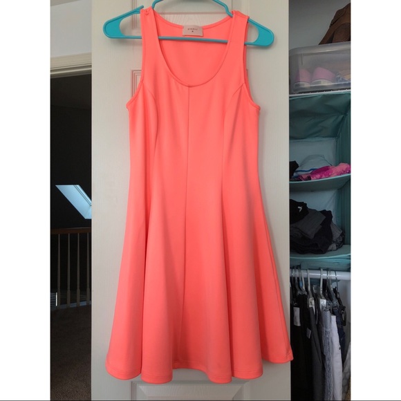 Everly Dresses & Skirts - 🍂 Bright pink, mid length, Everly Dress, Medium!